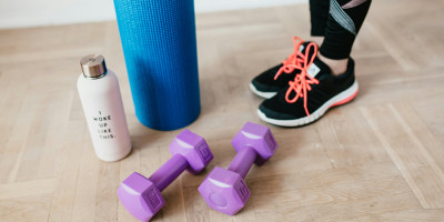 ¿Qué ropa y material necesitas para empezar pilates?